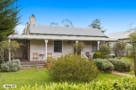 17 Faraday St, Avoca, VIC 3467