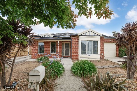 1/4 Persimmon Pl, Werribee, VIC 3030