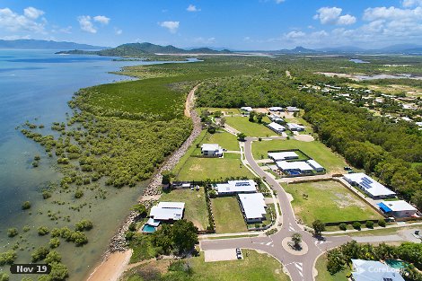 13 Dune Pde, Bushland Beach, QLD 4818