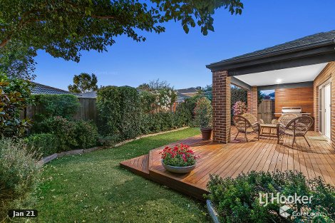 17 Malibu Bvd, Point Cook, VIC 3030