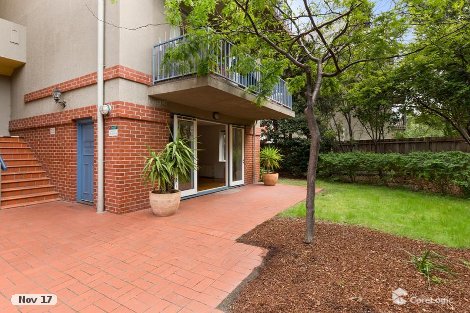 2/5 Ardoch Ave, St Kilda East, VIC 3183