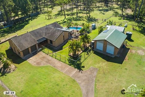 174 Philip Dr, Teddington, QLD 4650