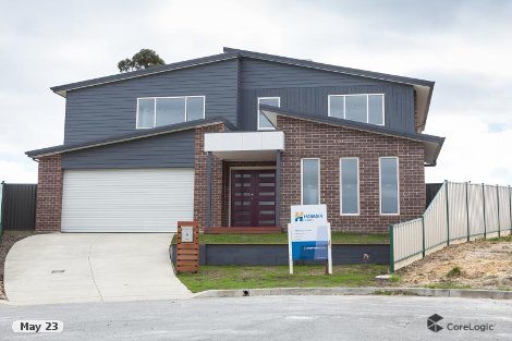 5 Burkella Cl, Mount Clear, VIC 3350