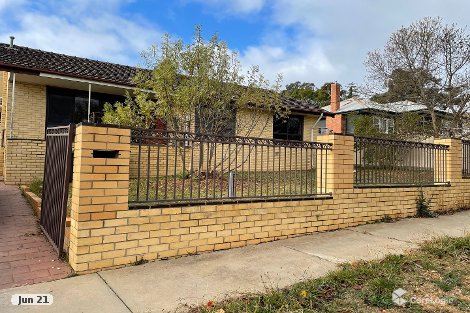 4 Hewitt Ave, Kennington, VIC 3550