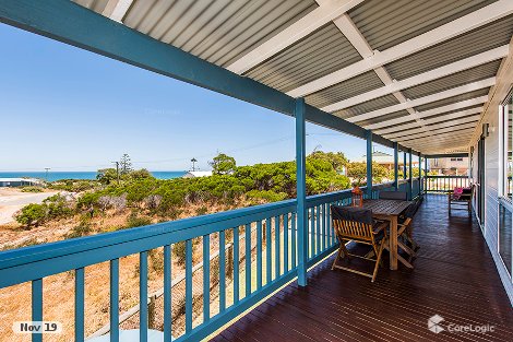 9 Lake View Rd, Preston Beach, WA 6215