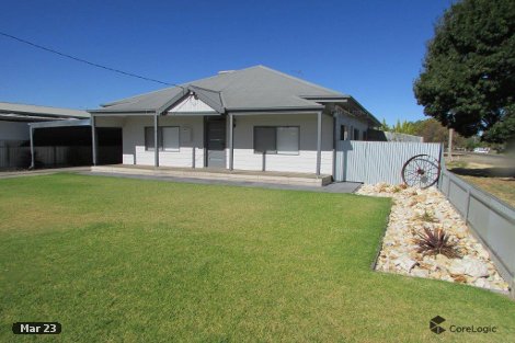 61 Molyneaux St, Warracknabeal, VIC 3393