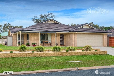 5 Jessica Ct, Tangambalanga, VIC 3691