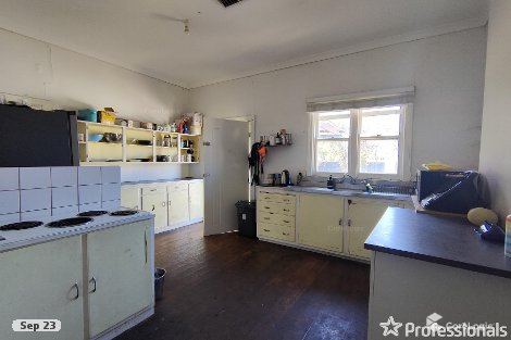 94 Stafford Rd, Kenwick, WA 6107