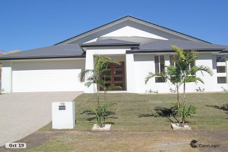 19 Camarillo Cct, Reedy Creek, QLD 4227