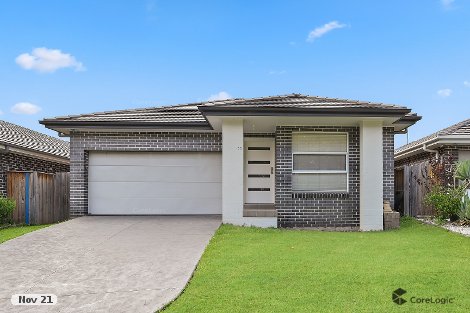 33 Cartwright Cres, Bradbury, NSW 2560