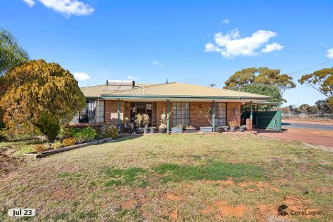 19 Robertson St, West Lamington, WA 6430