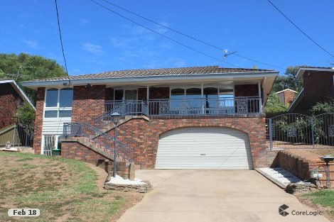 4 Wilks Ave, Kooringal, NSW 2650