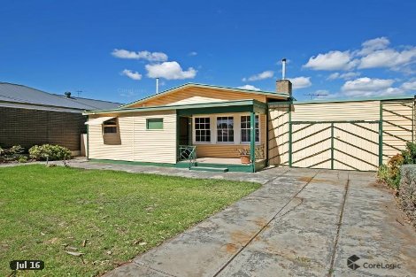 8 Manoora St, Greenacres, SA 5086