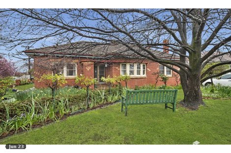 8 Carter St, Flora Hill, VIC 3550