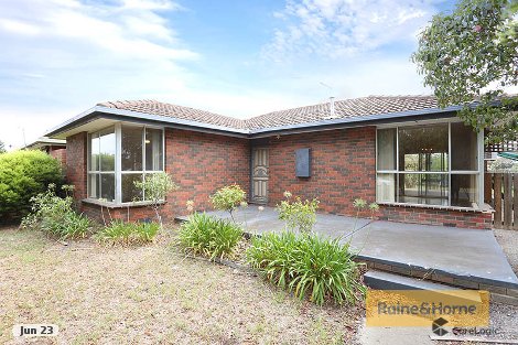 31 Andrew St, Melton South, VIC 3338