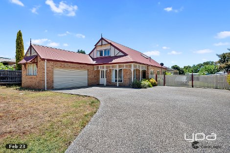 38 Cairns Dr, Darley, VIC 3340