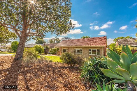 34 Woodley Cres, Melville, WA 6156