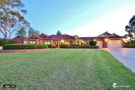 4 William Dowle Pl, Grasmere, NSW 2570