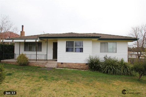 14 Molesworth St, Tenterfield, NSW 2372