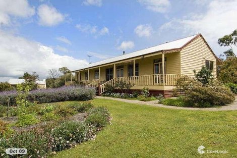 2 Stirling Rd, She Oaks, VIC 3331