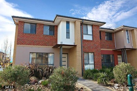 22 Eloura Cct, Taylors Hill, VIC 3037