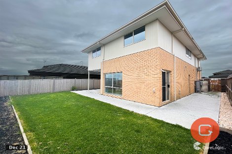 37 Ballymarang Ch, Cranbourne West, VIC 3977