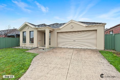 7 St Clare Ave, Lake Gardens, VIC 3355