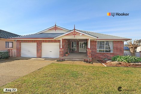 9 Headley Pl, Kooringal, NSW 2650