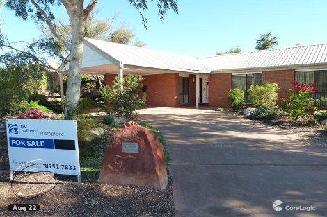 30 Cromwell Dr, Desert Springs, NT 0870