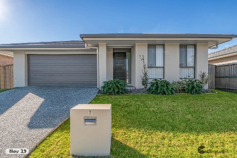 7 Graduation St, Thrumster, NSW 2444