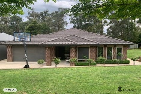 69 First Ave, Cockatoo, VIC 3781