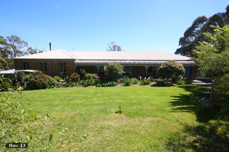 135 Spratlings Rd, Ross Creek, VIC 3351