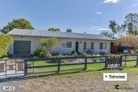 30 Denman Ave, Kootingal, NSW 2352