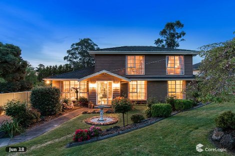 3 Weymar Cres, Wandin North, VIC 3139