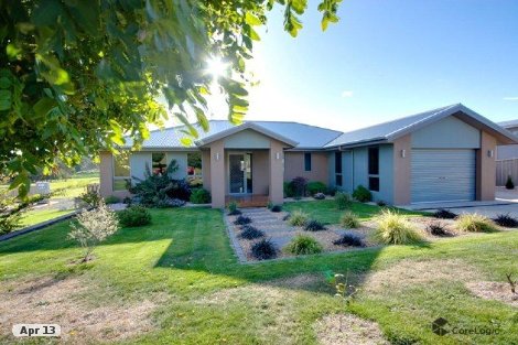 16 Smythe St, Sheffield, TAS 7306