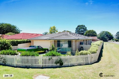 27 Melbourne St, New Berrima, NSW 2577