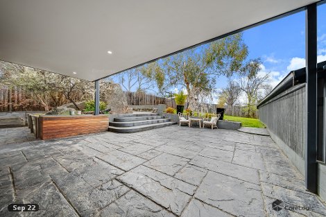 9 Cobbon Cres, Jindabyne, NSW 2627