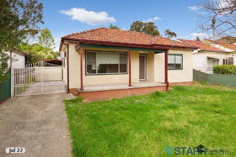 8 Braddon St, Oxley Park, NSW 2760