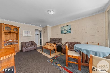 1/8 Beltana St, Lindisfarne, TAS 7015