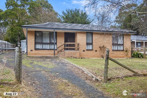 9 Main St, Gordon, VIC 3345