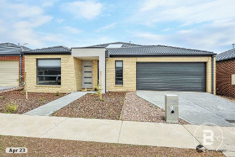 11 Masters Dr, Winter Valley, VIC 3358