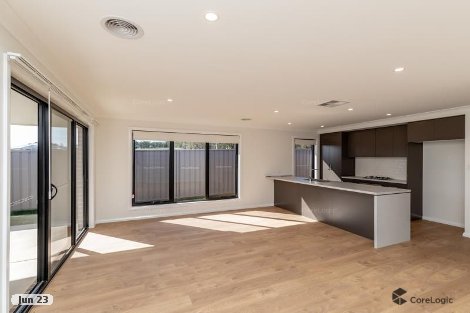 1 Turramia Cres, Gobbagombalin, NSW 2650