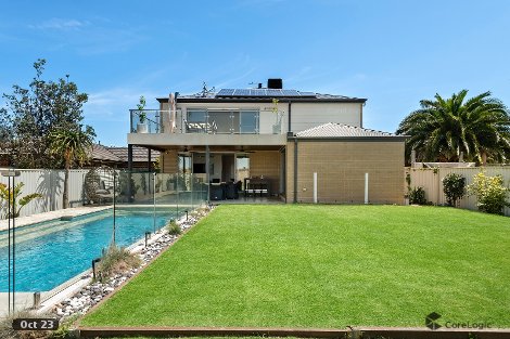 2 Wilson Gr, Seaford, VIC 3198