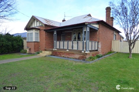 82 Brial St, Boorowa, NSW 2586