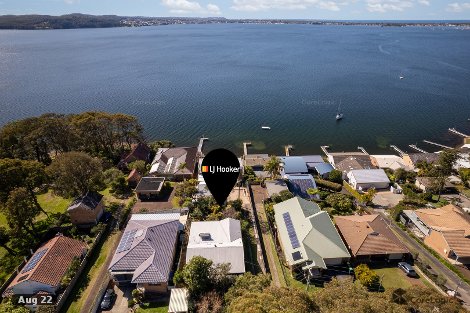 318 Skye Point Rd, Coal Point, NSW 2283