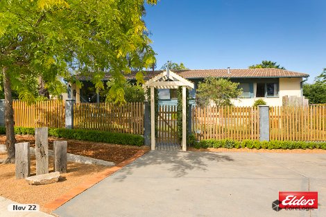 8 Dangar Pl, Charnwood, ACT 2615