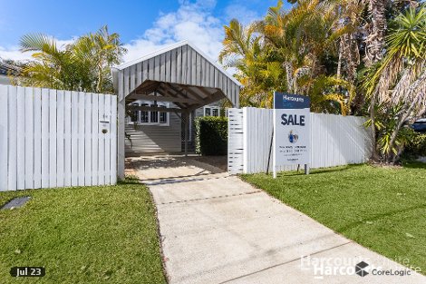 10 Donald St, Woody Point, QLD 4019