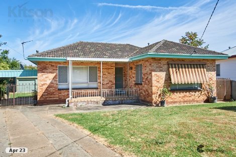 8 Manoora Ave, Mount Austin, NSW 2650