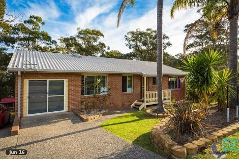 43 Hillcrest Ave, North Narooma, NSW 2546