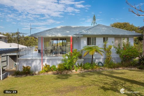 8 Ocean Dr, Safety Beach, NSW 2456